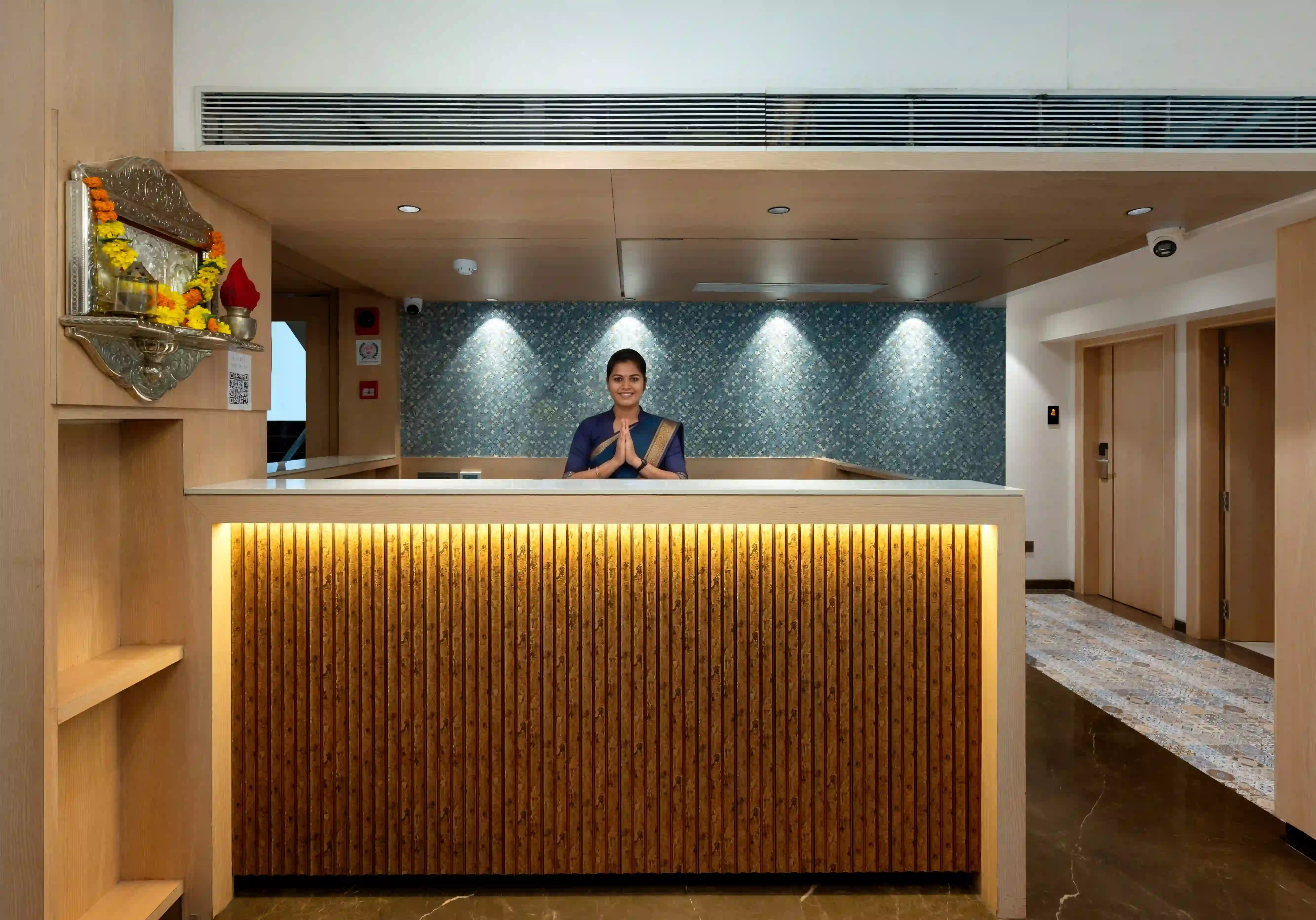 supreme comfort Hotel contact